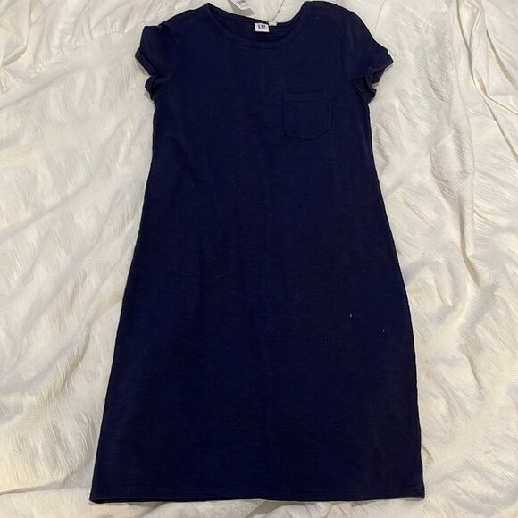 NWT- GAP- XS - Picture 1 of 6